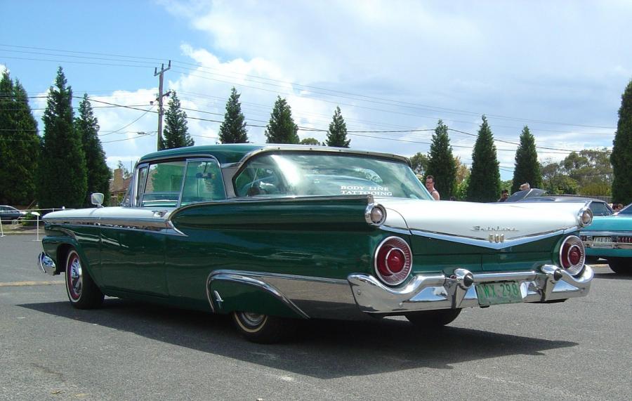  Ford Fairlane 500 Hard top 1959 года  (фото 2 из 2)